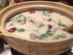 铁棍山药炖江团-掌柜的店·河南菜(新天地店)