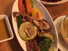 -来龙里 精致 东南亚餐室(万象城店)