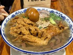 -叶新小吃店(来凤小区总店)