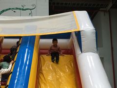 -蒙特利亲子乐园