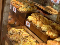 -小飞象面包公社(珠江路金鹰店)