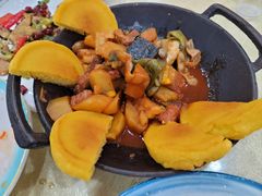 -鹤乡东北菜(崮山路店)
