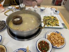 -朴小妹人参鸡汤火锅(长白山万达店)