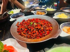 -包整·丝娃娃(甲秀楼景观店)