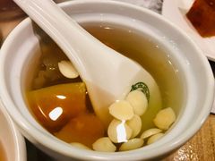 南北杏雪儿炖木瓜-添好运点心专门店(中环IFC店)