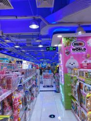 -玩具反斗城(正大广场店)