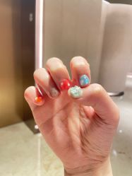 -小黑瓶美甲美睫