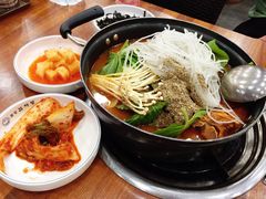 -元堂脊骨土豆汤(明洞2号店)