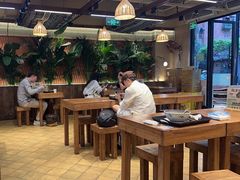 -云阿蛮云南生烫牛肉米线(奉贤路店)