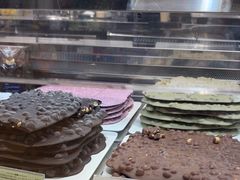 -VENCHI 闻绮(上海佛罗伦萨小镇店)