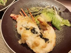 -广州万富希尔顿酒店·感趣自助餐厅·金秋蟹宴生蚝海鲜刺身