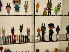 -泡泡玛特POPMART(侨福芳草地店)