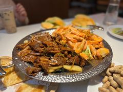 -小鱼小牛·鱼牛干锅·脆鱼火锅(世欧广场店)