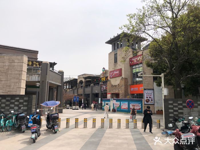 同济大学(嘉定校区)图片