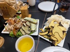 -野菌皇海景野生菌火锅(滨海大道店)