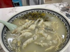 -明呈黄鱼面馆(斜土路店)