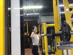 -可逸运动24小时健身