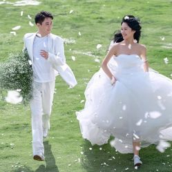 -女王风尚STUDIO·轻奢化定制