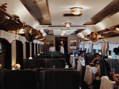 -火车头法国西餐厅