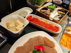 -海底捞火锅智慧餐厅(中骏世界城店)