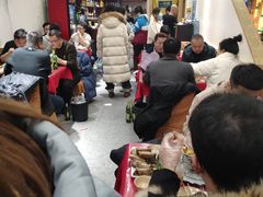 大堂-天添纸包鸡家常菜