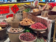 -周小明火锅(黑金冠社区店)