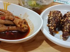 -二孃鸡爪爪(东郊记忆店)