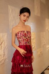 点击看大图 -艾拉·女王婚纱礼服馆