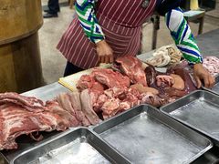 -标记美食新鲜猪杂(兴南大道店)