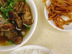 -万盛园炖肉馆(云峰店)