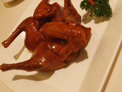 玻璃烧乳鸽-利苑酒家(宜安广场店)