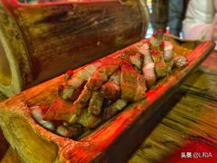 哈尼碳烤三线肉-火咂咂竹筒宴(告庄店)