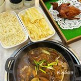 敲好吃的爆汁乳鸽｜配上热腾腾的鸽酱炆牛杂煲🍲