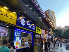 门面-一只酸奶牛(八一路店)