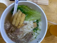 -甘掌门·化州驰名牛杂粉(越秀店)