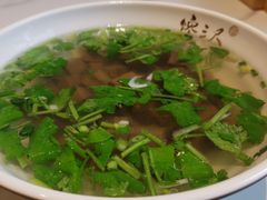 -馋三尺蟹粉小笼(人民广场店)