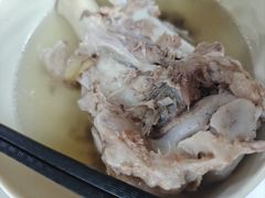-周震馄饨