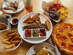 -Famous肥猫墨西哥音乐餐吧(五棵松华熙LIVE店)