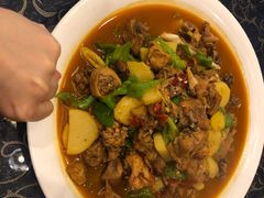 -乡村馕坑肉·烧烤·新疆菜·本地人更爱吃(阿勒泰首店)