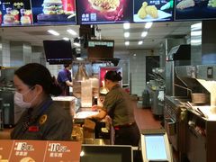 -麦当劳(总统大酒店店)