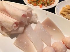 -重庆小天鹅自助火锅店(空港跨境店)
