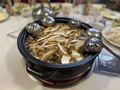 -菌之家·专业纯野生菌火锅·特色炒菌