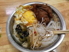 -电厂猪脚粉快餐店