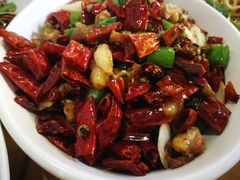 宝宝踩滑板鞋-二孃鸡爪爪(东郊记忆店)