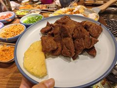 -明洞阿姨·韩式酱蟹烤肉·创意料理(三元桥店)