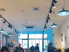 -柳州肥姨妈大骨螺蛳粉(沙河店)