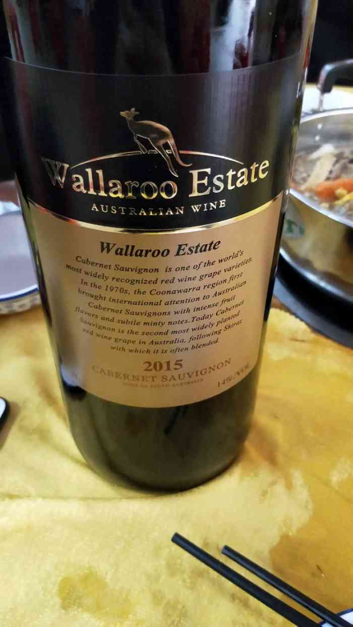 打分 老板,人品服务很好.价格亲民,口味几好.