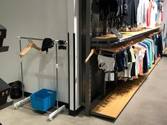 -UNDER ARMOUR(新燕莎奥莱店)