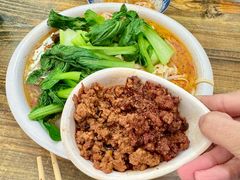 -金家小金碗云南过桥米线