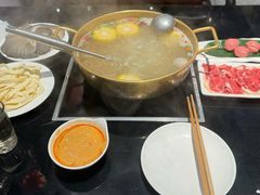-潮汕三宝鲜牛肉火锅